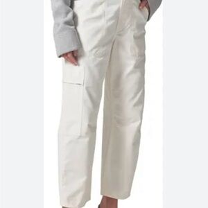 Universal Thread Women's Off-White Boyfriend Jeans